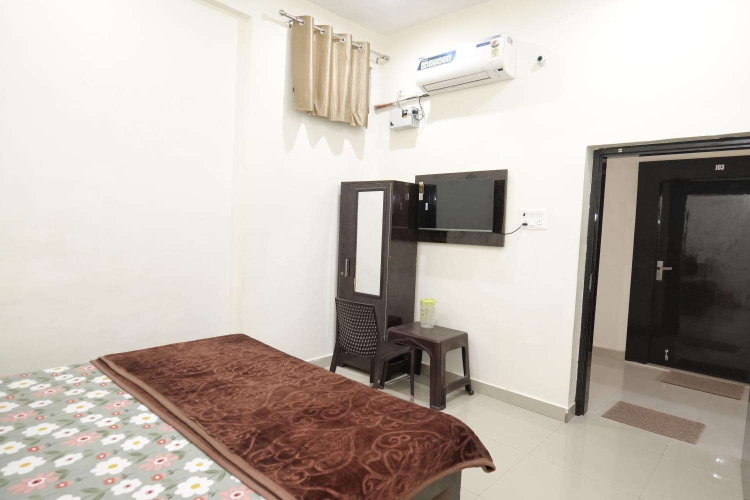 Hotel Jaanvi Orchha Exterior photo